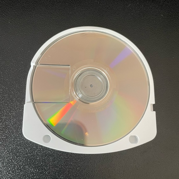 SONY PSP Game - inviZimals: Shadow Zone - Picture 3 of 4